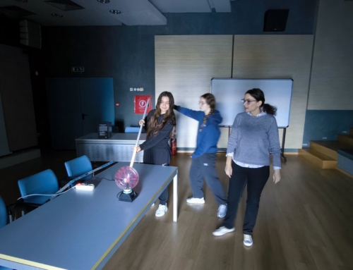 “Μελετώντας τα Άστρα”